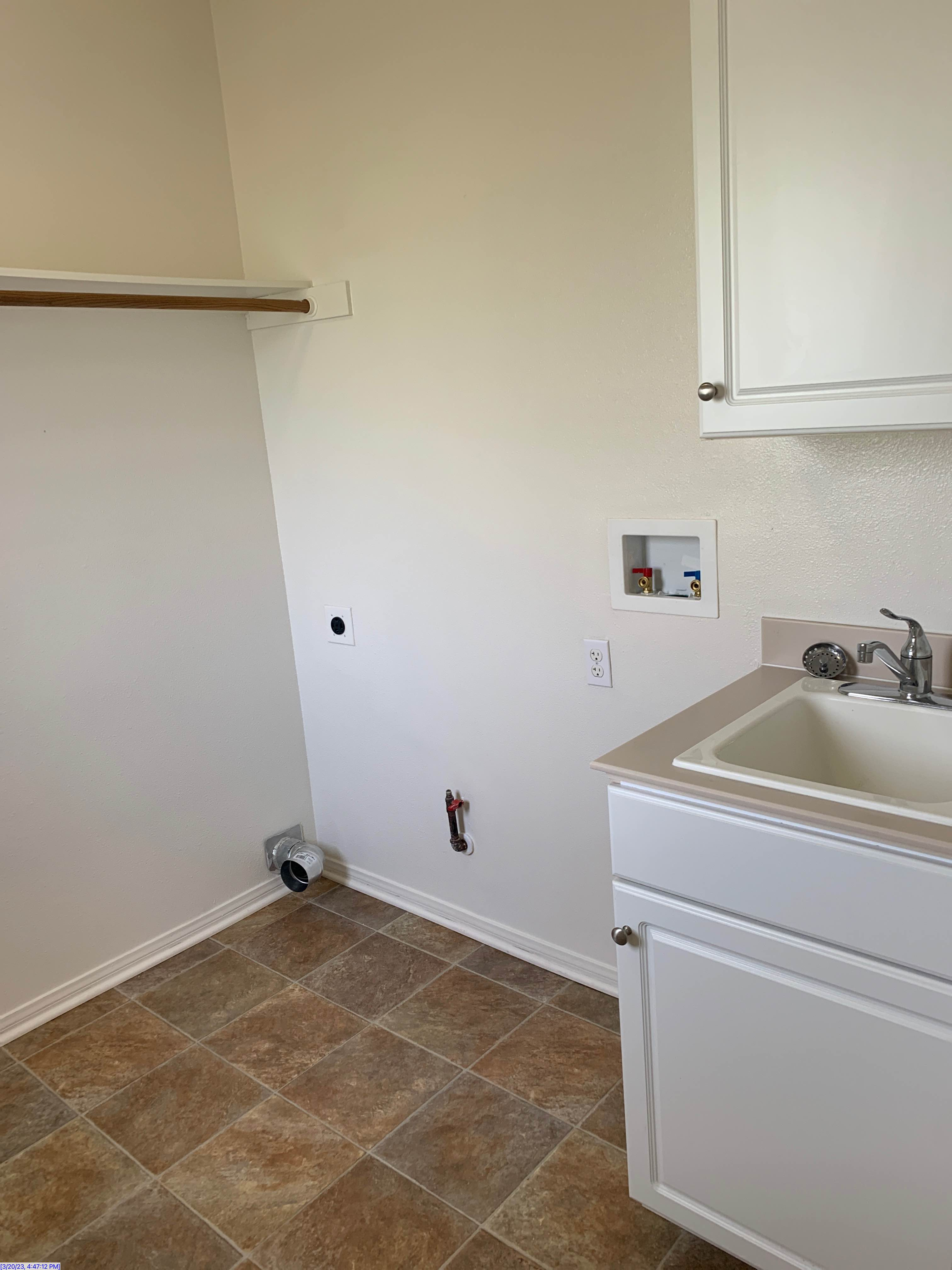 Laundry Room - Image 1